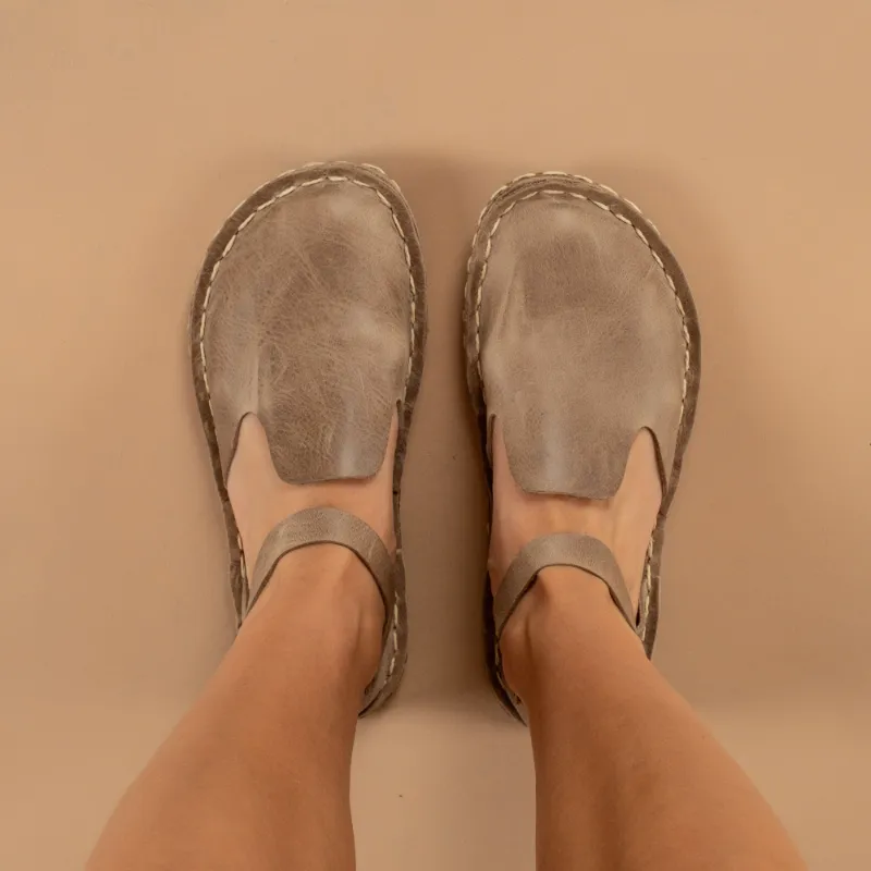 Atlantis Handmade women's toe covered sandals