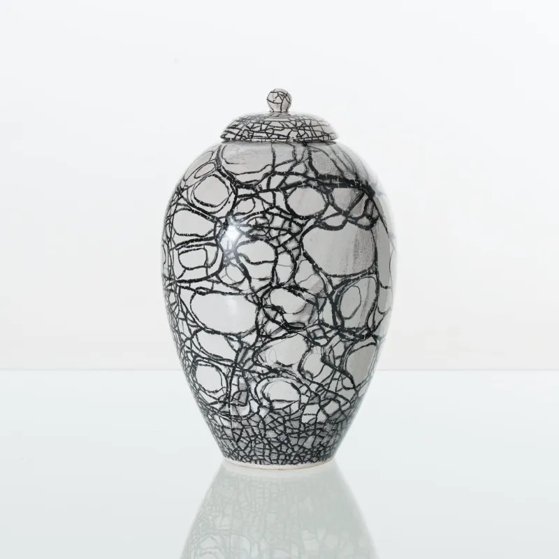 Pulvis Art Urns urn memorial urn product photo