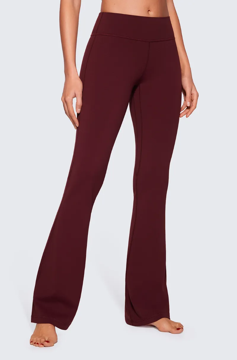 Essenther flare leggings with wide flared hem