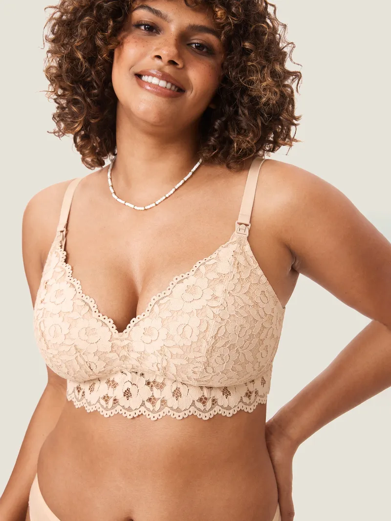 Essenther brassiere support with reinforced structure