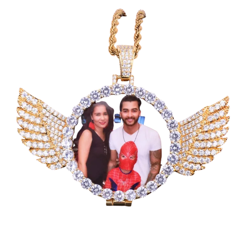 Icey Pyramid circle chain with wings necklace