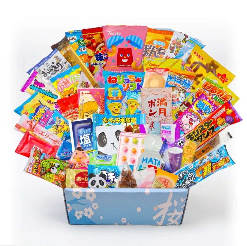 Sakura Box japanese snack box with assorted treats
