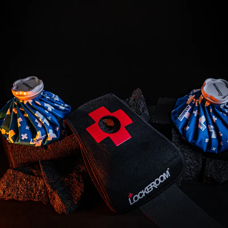 Lockeroom ice bag with strap cold therapy bag