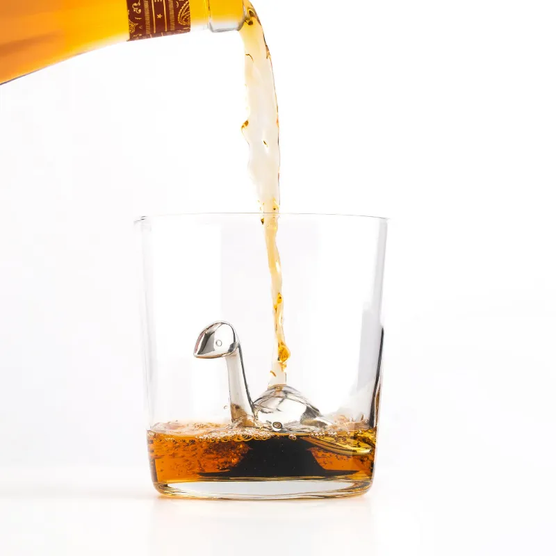 Cocktail Critters whisky stone drink chiller